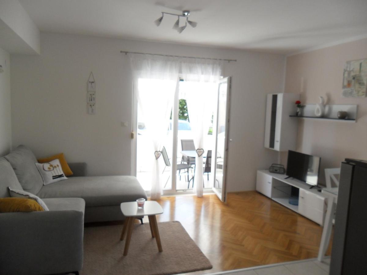Apartman Ljubica Трогир Екстериор снимка