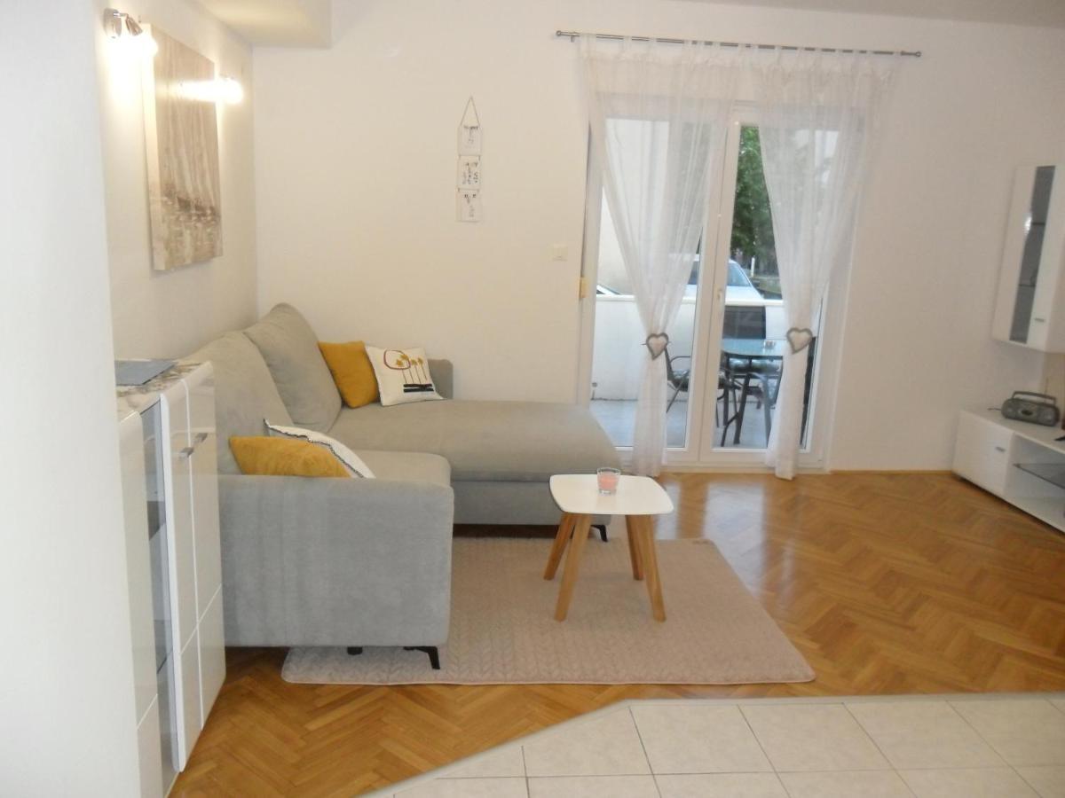Apartman Ljubica Трогир Екстериор снимка