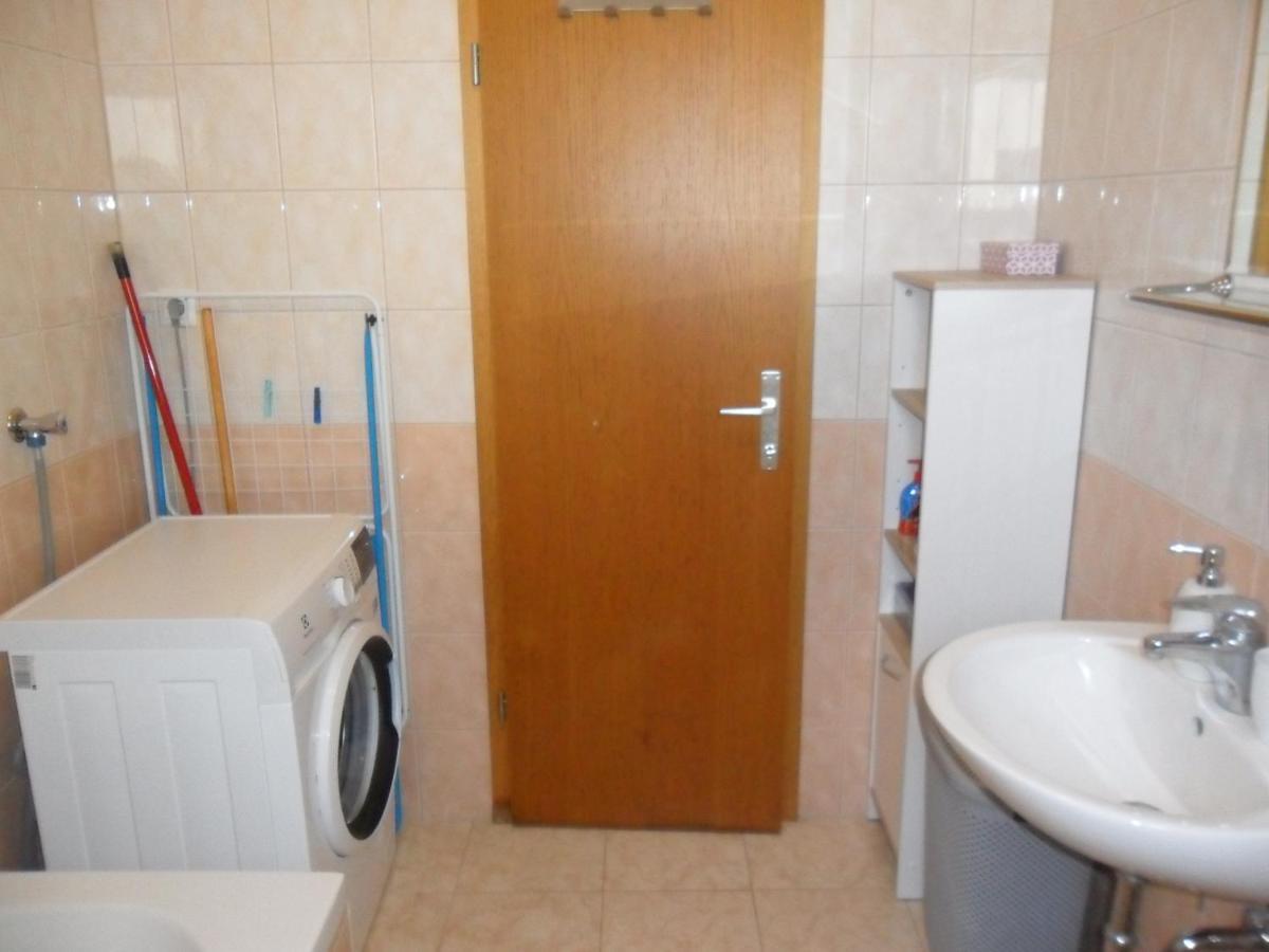 Apartman Ljubica Трогир Екстериор снимка